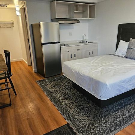 King Oscar Motel Сентралия Екстериор снимка