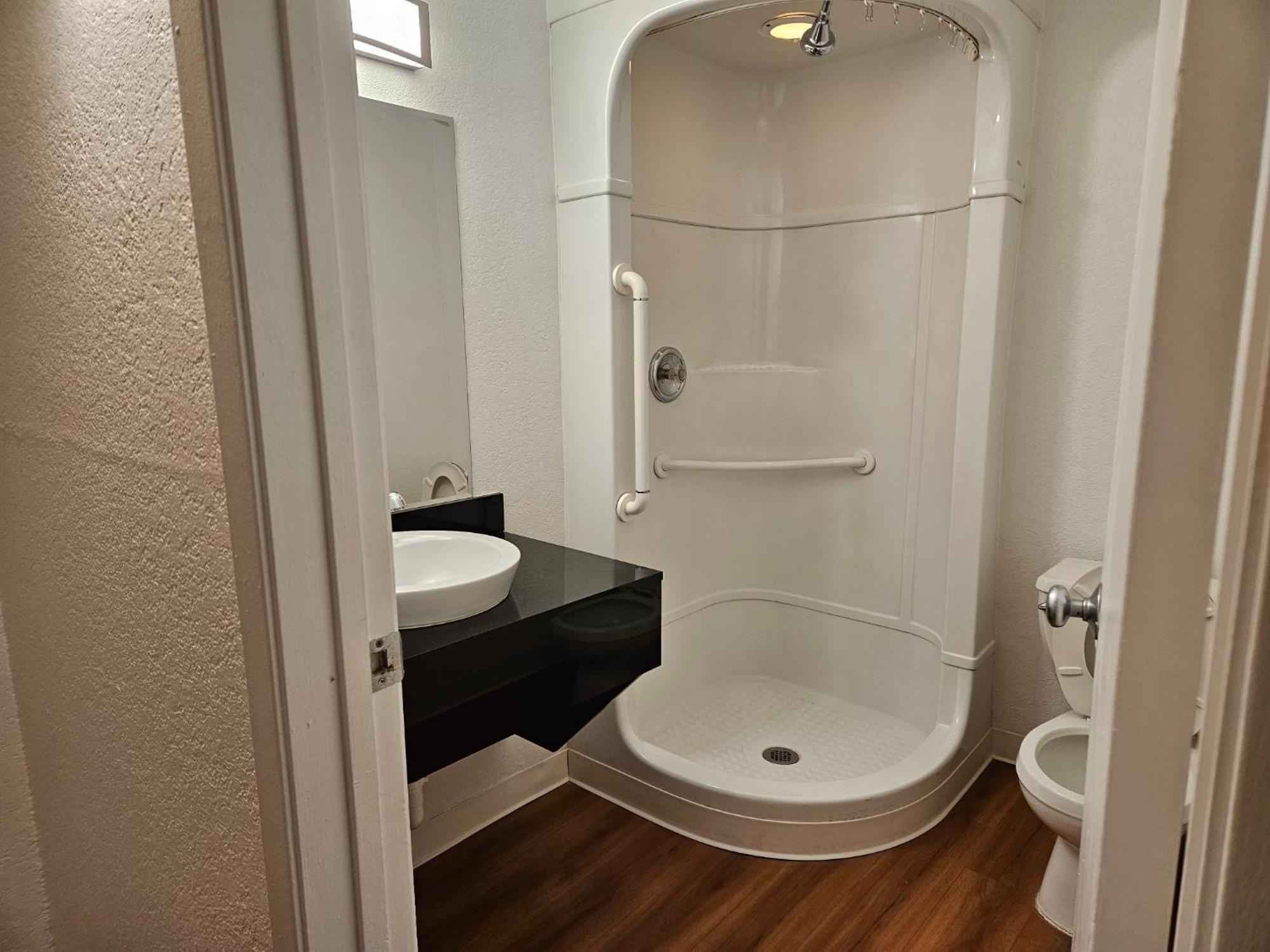 King Oscar Motel Сентралия Екстериор снимка