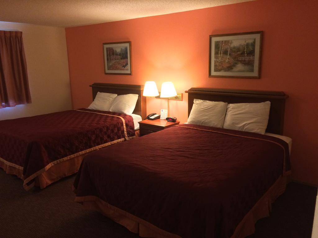King Oscar Motel Сентралия Екстериор снимка