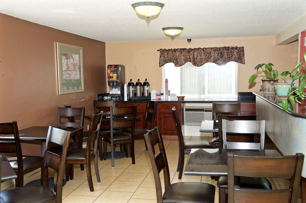 King Oscar Motel Сентралия Екстериор снимка