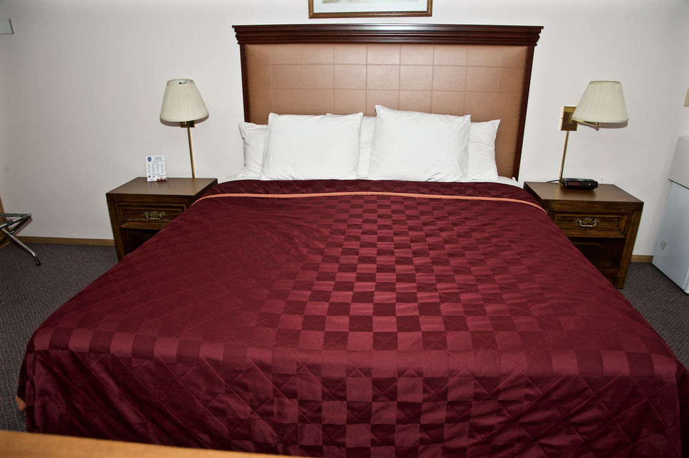 King Oscar Motel Сентралия Екстериор снимка