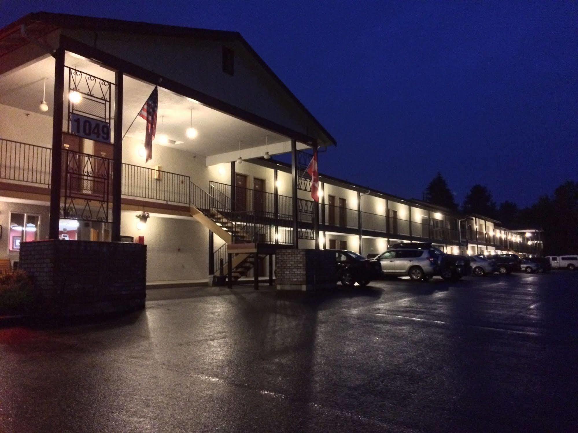 King Oscar Motel Сентралия Екстериор снимка
