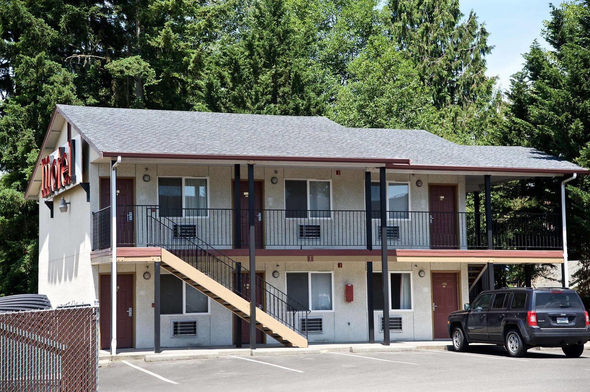 King Oscar Motel Сентралия Екстериор снимка
