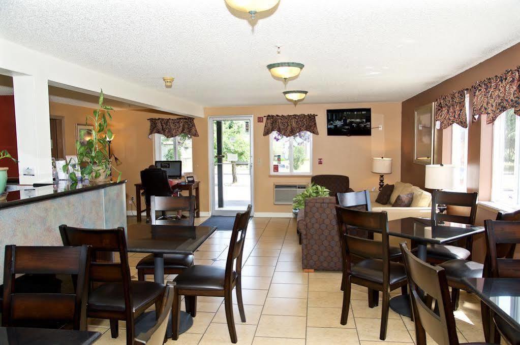 King Oscar Motel Сентралия Екстериор снимка